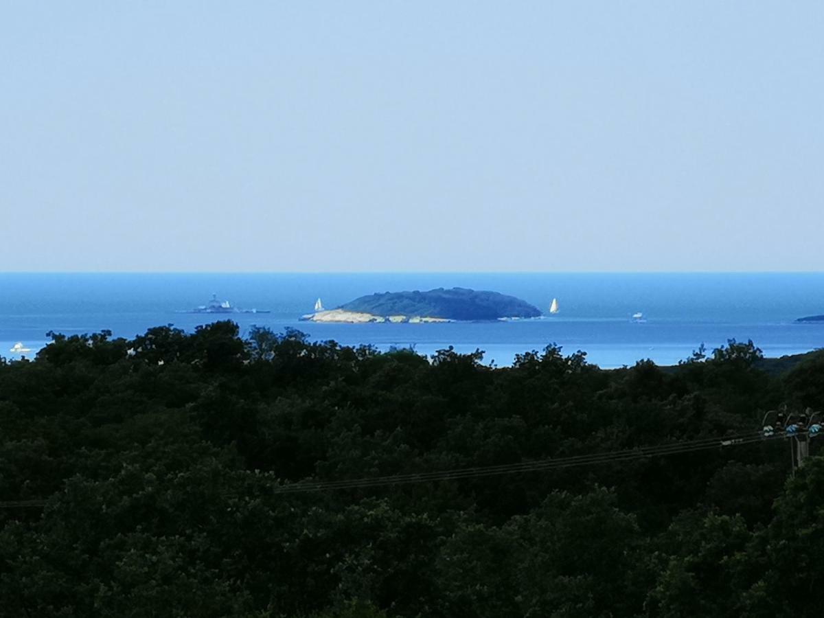 Meerblick Ferienhaus Julian nahe Rovinj Exterior foto